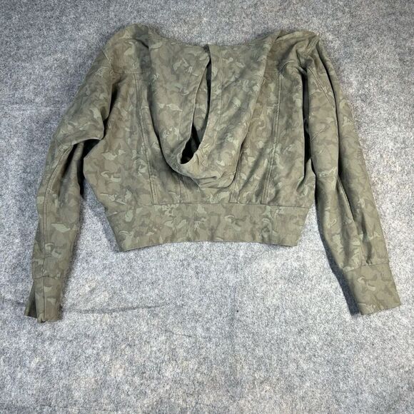 ATHLETA Farallon Hoodie Women’s XS Green Camo Cropped Oversized Activewear - Picture 7 of 7